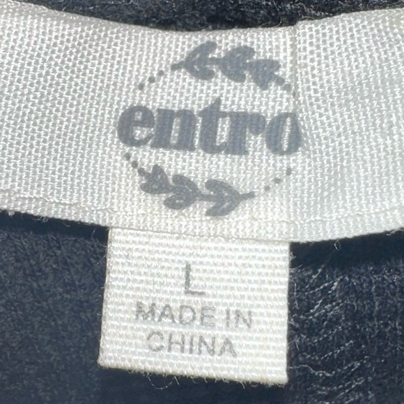 NWOT ENTRO PATCHWORK FLANNEL TOP - Picture 6 of 7